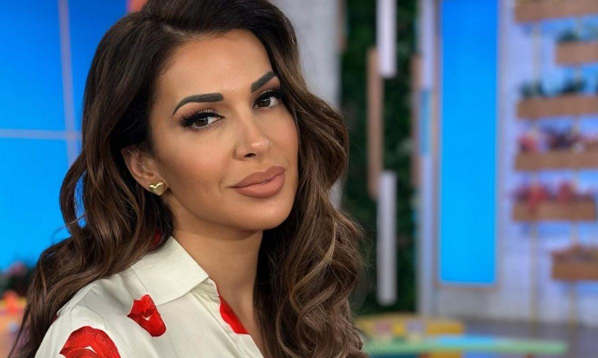 “Breakfast@Star” : Εκτός για τέταρτη ημέρα η Ελένη Χατζίδου  –  Τι είπε ο Ετεοκλής Παύλου για την κατάσταση της υγείας της;