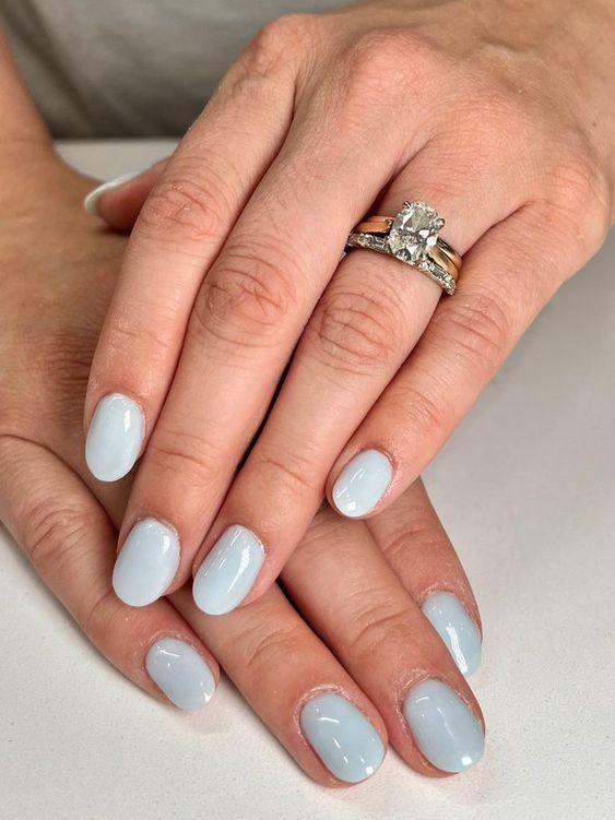 γαλάζια νύχια-την-Άνοιξη 2024-τάσεις 2024-ιδέες-