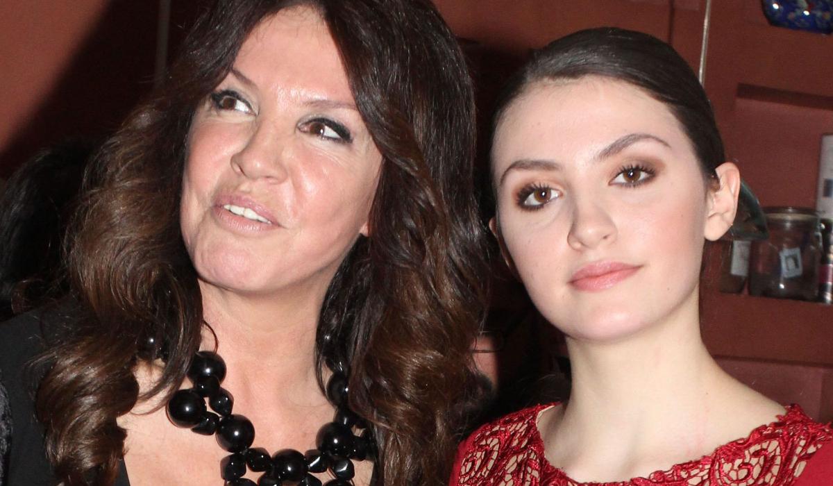 Βάνα Μπάρμπα : Τα γενέθλια μαζί με την κόρη της Φαίδρα