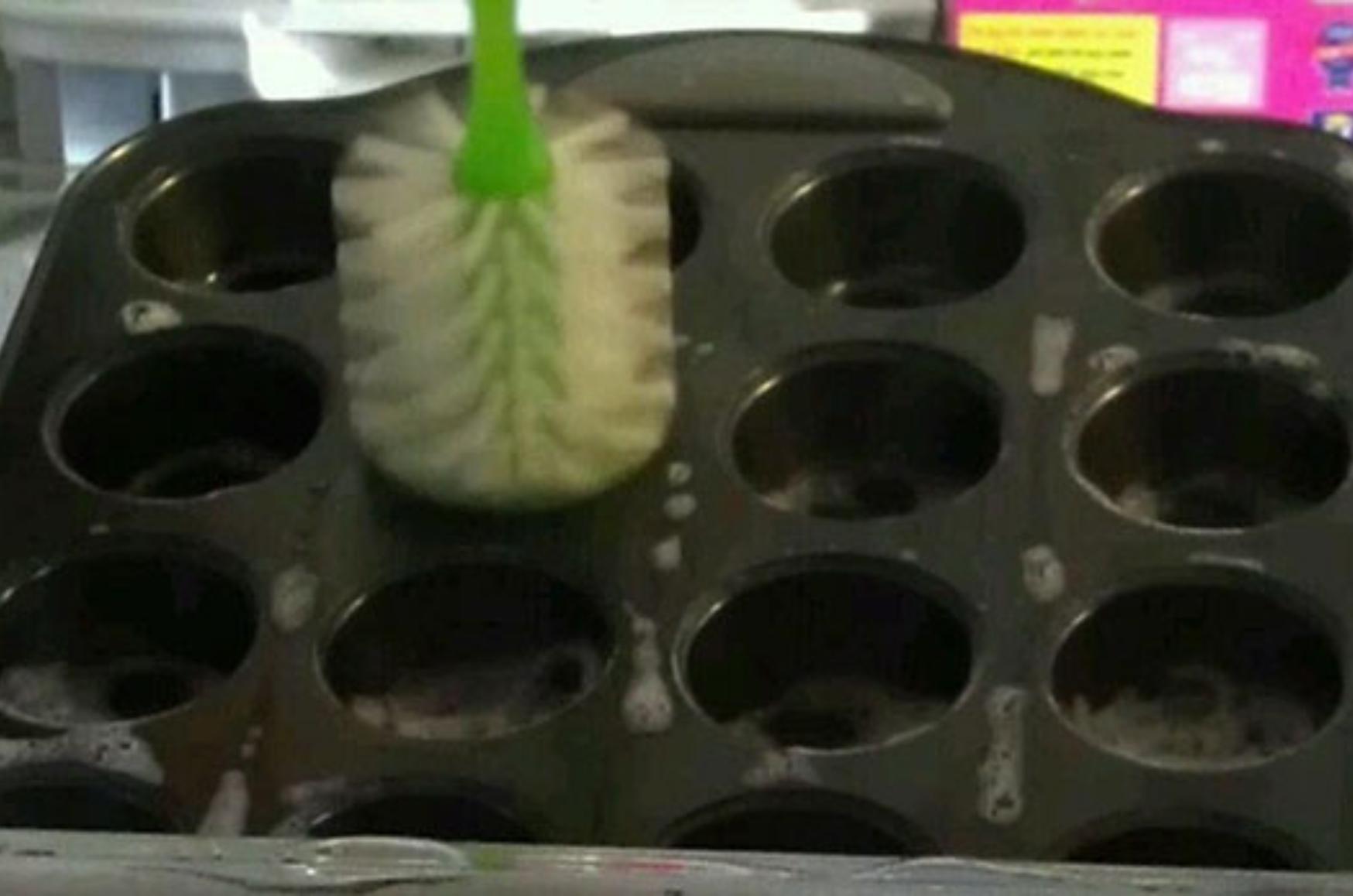 Πώς να κάνετε την κουζίνα να αστράφτει για το Πάσχα