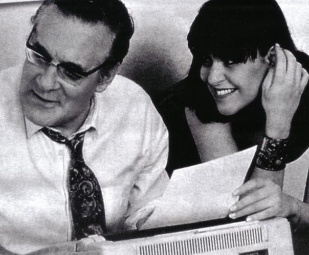 Ήταν στην Κυριολεξία Το «Αλάτι και Πιπέρι» της ελληνικής δημοσιογραφίας : Οι εκπομπές στην τηλεόραση και το βραβείο στον κινηματογράφο