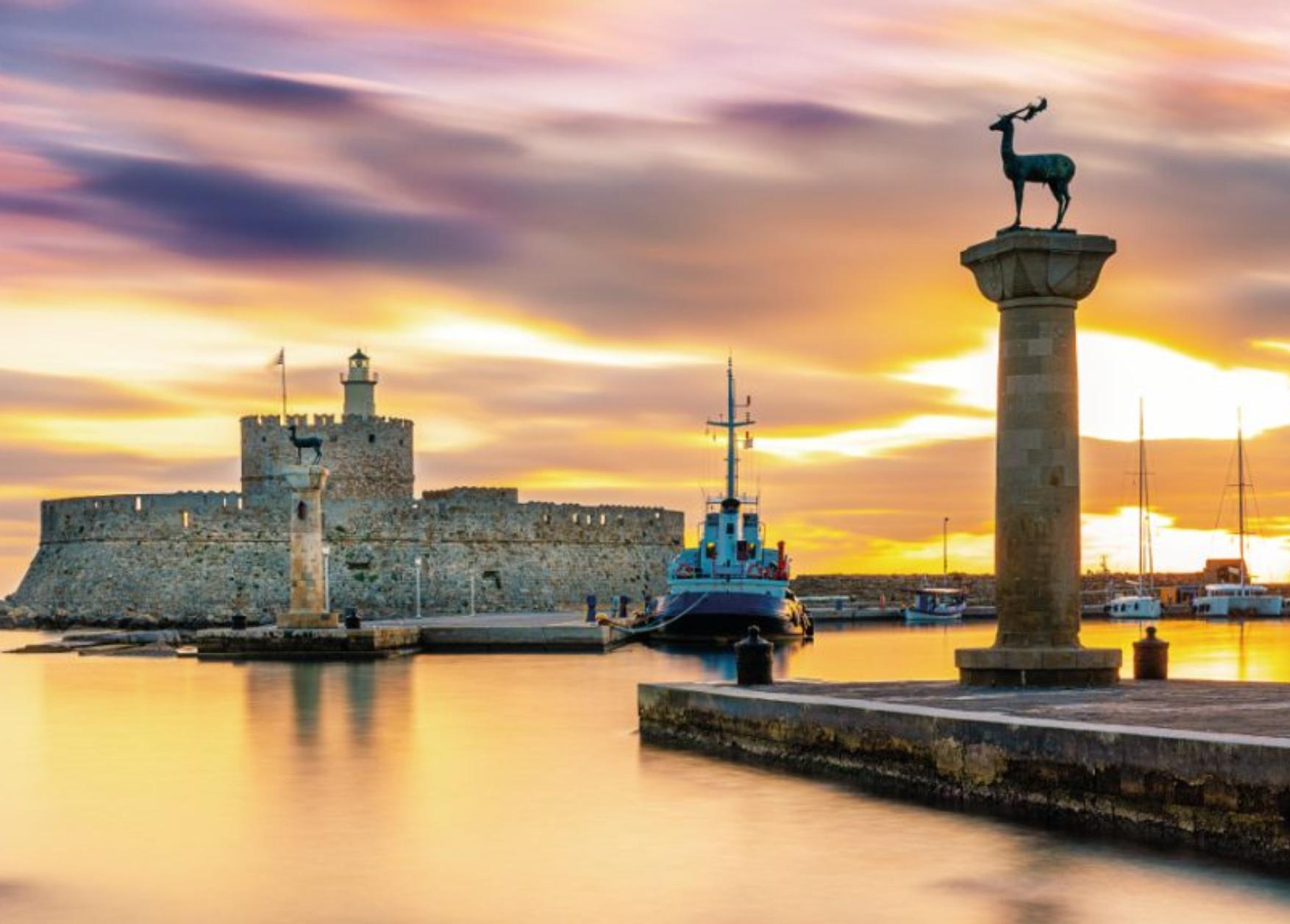 Πάσχα στη Ρόδο: Αναπαράσταση των Παθών του Χριστού και το έθιμο των «Βουρνών» αναβιώνουν στο νησί των ιπποτών