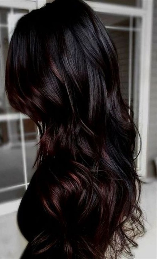 μαύρο μοβ-στα-μαλλιά-ιδέες-