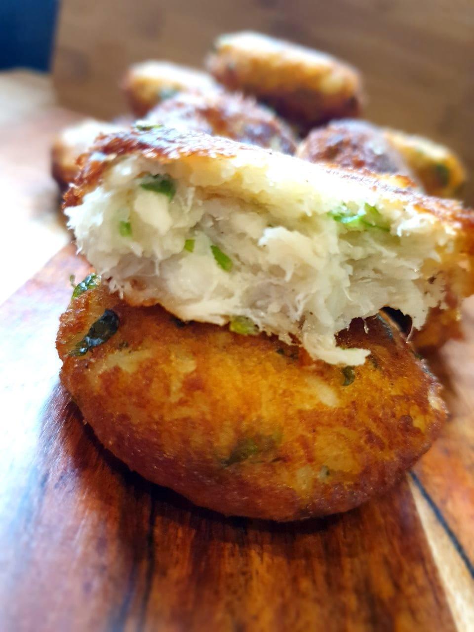 μπιφτέκια-μπακαλιάρου-συνταγή- μπιφτέκια-μπακαλιάρου-συνταγή-