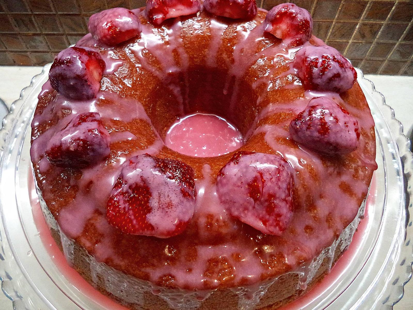 κέικ-φράουλα-με-ζελέ-συνταγή-