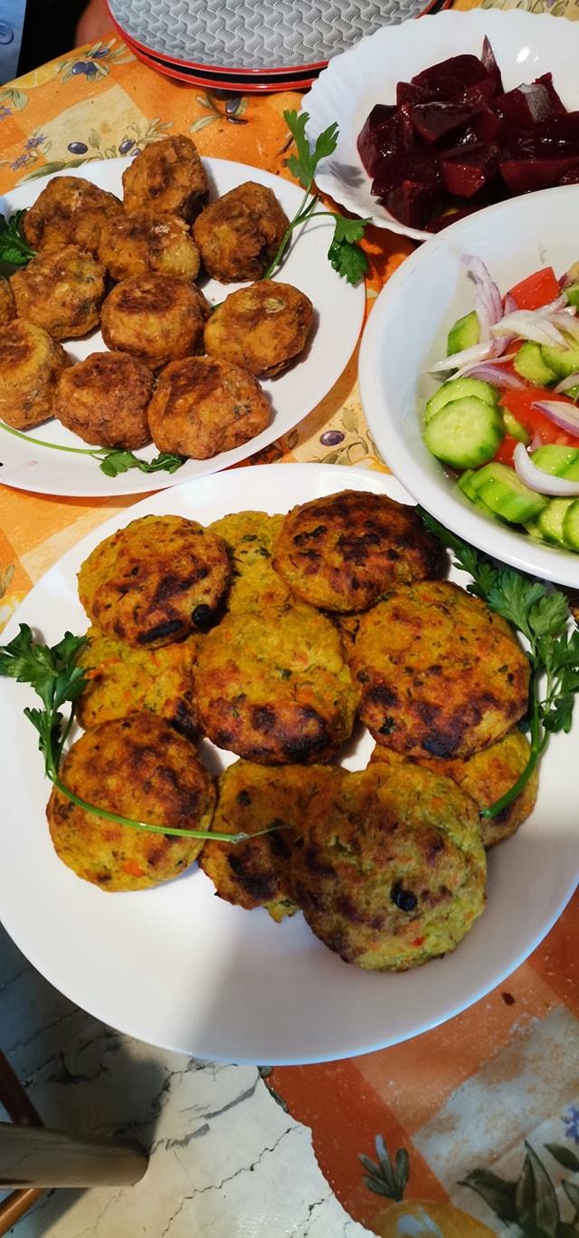 μπιφτέκια-λαχανικών-της-Βέφας Αλεξιάδου-συνταγή-