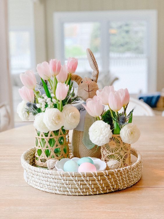 πασχαλινοί-δίσκοι-με-λουλούδια-λαγουδάκια-και-πασχαλινά αυγά-ιδέες-