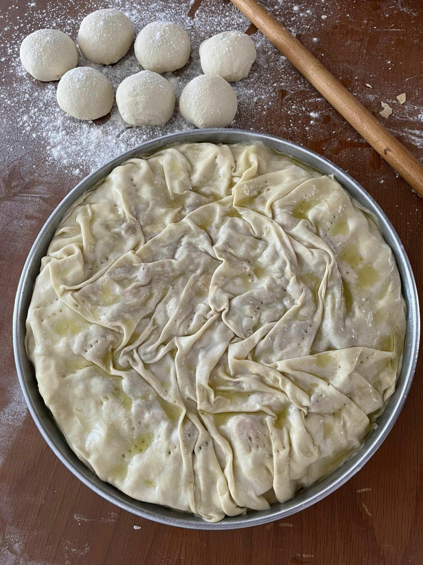 πίτα-με-τη-φασολάδα-που-περίσσεψε-συνταγή- πίτα-με-τη-φασολάδα-που-περίσσεψε-συνταγή-