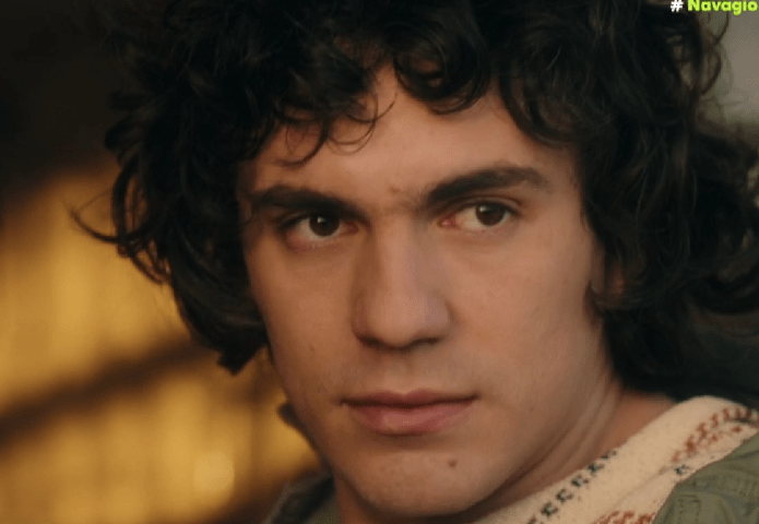 Το Ναυάγιο: Η Λίνα σώζει την ζωή του Μάκη