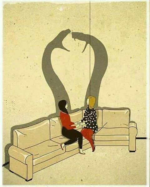 η-κολλητή-της-γυναίκας-μου-δημιουργεί-προβλήματα-στο-γάμο-μας-