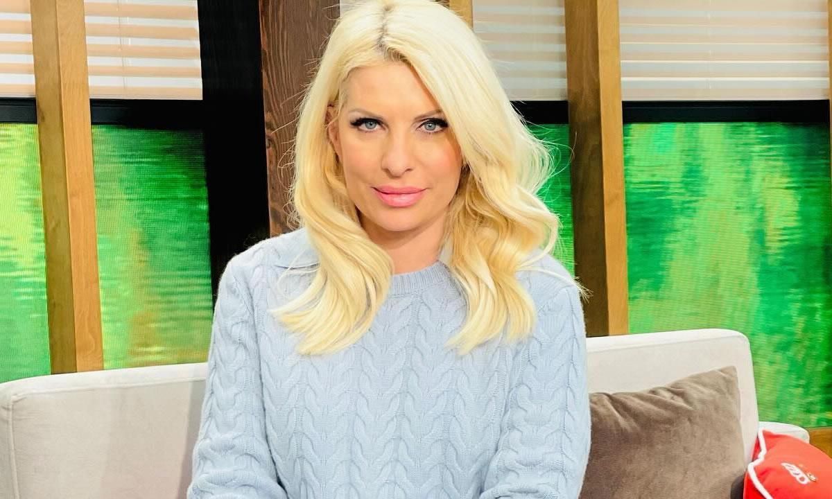 Ελένη Μενεγάκη – Άγγελος Λάτσιος : «Μαμά και γιος σε μεγάλα κέφια» – Φωτογραφίες