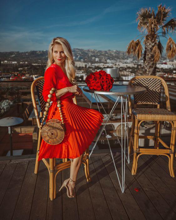 ιδέες-για-ντύσιμο-με-κόκκινα ρούχα-την-Άνοιξη- ιδέες-για-ντύσιμο-με-κόκκινα ρούχα-την-Άνοιξη-