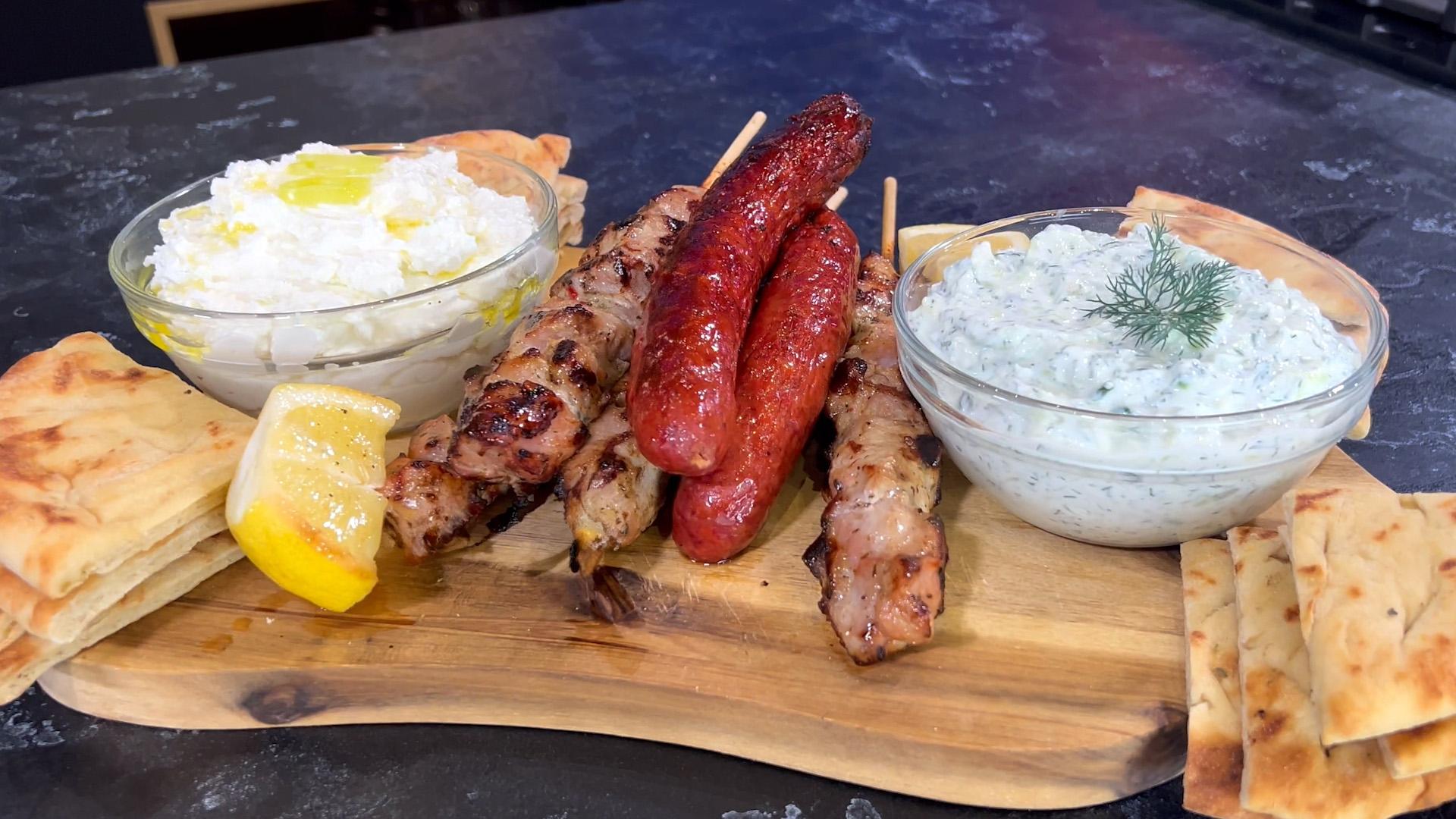 συνταγή-για-τζατζίκι-και-τυροκαυτερή-για-το-Πάσχα- συνταγή-για-τζατζίκι-και-τυροκαυτερή-για-το-Πάσχα-