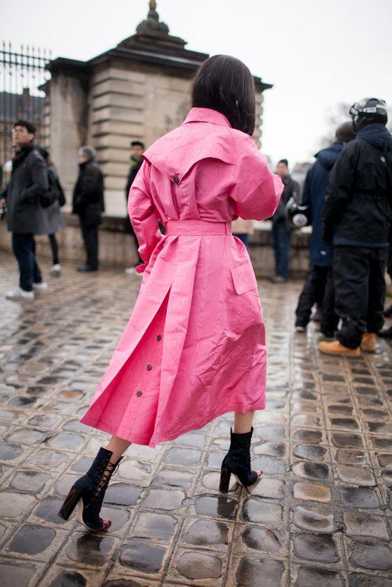 ροζ-ανοιξιάτικη-καπαρντίνα-ιδέες- ροζ-ανοιξιάτικη-καπαρντίνα-ιδέες-