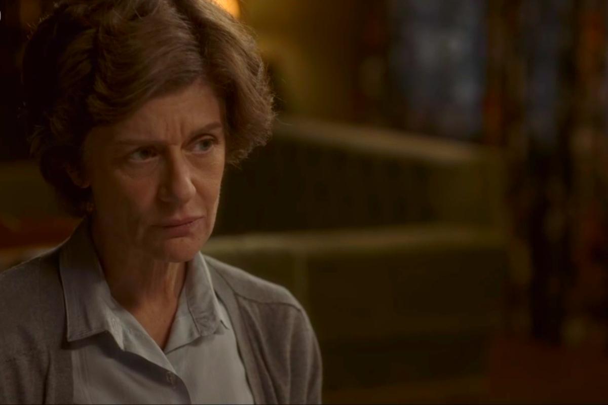 Το Προξενιό της Ιουλίας: Η Χάδω τρελαίνεται