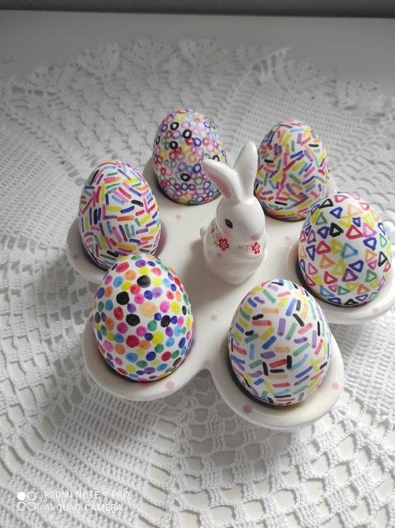 λευκά-πασχαλινά αυγά-με-μαρκαδόρους-ιδέες-