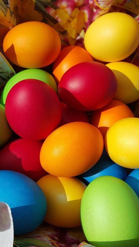 ιδέες-για-να-βάψεις-τα-πασχαλινά αυγά-το-Πάσχα 2024-