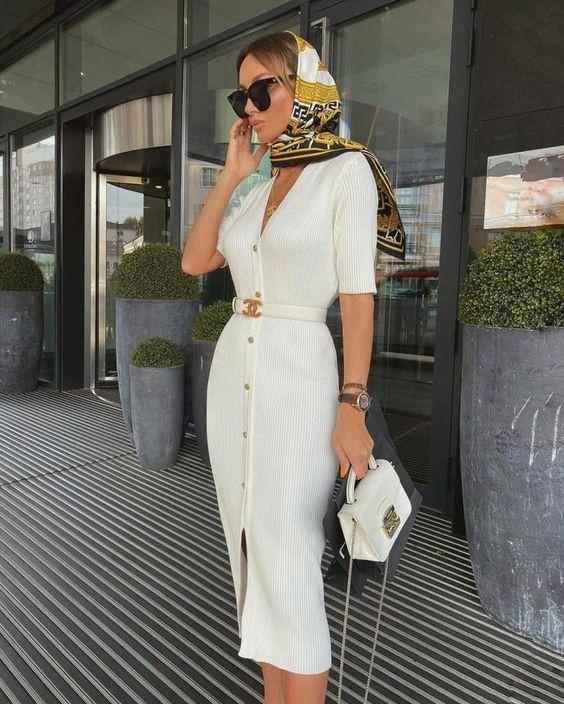 στιλ 90's-τάσεις-Άνοιξη-Καλοκαίρι-2024-ιδέες- στιλ 90's-τάσεις-Άνοιξη-Καλοκαίρι-2024-ιδέες-