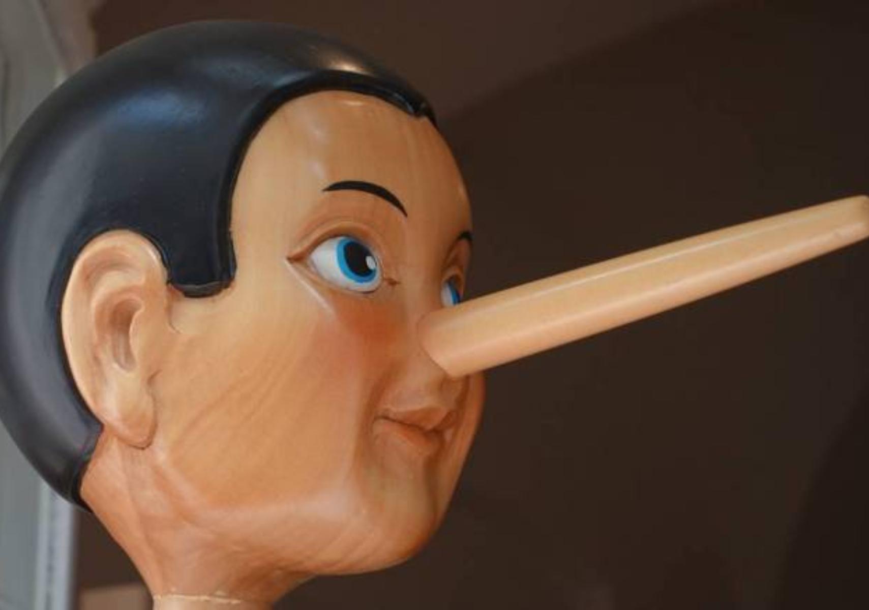 Πρωταπριλιά: Γιατί λέμε ψέματα – Πως ξεκίνησε και πού έχει τις ρίζες του το έθιμο