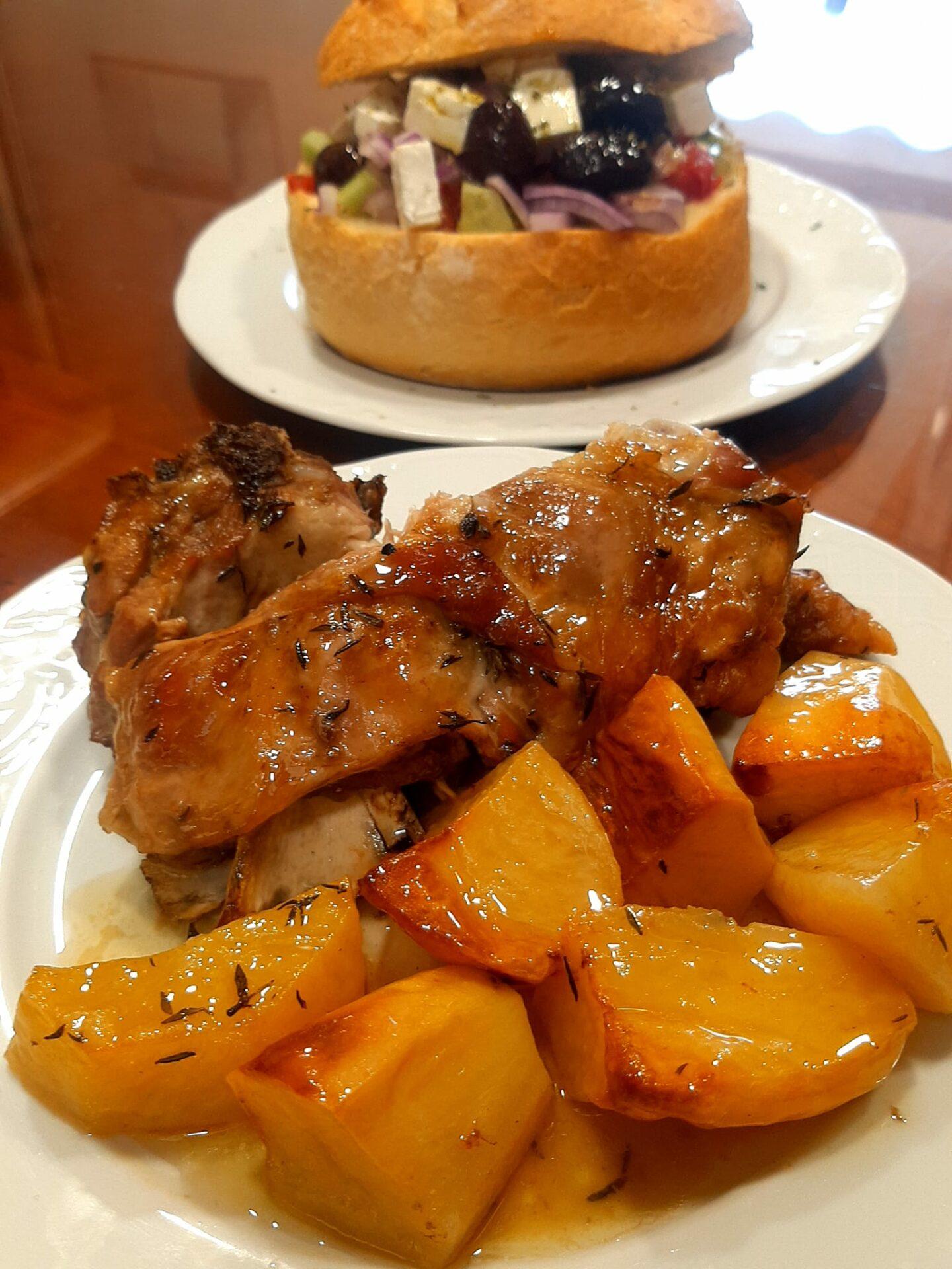 κατσικάκι-στο-φούρνο-με-πατάτες-για-το-Πάσχα 2024-συνταγή-