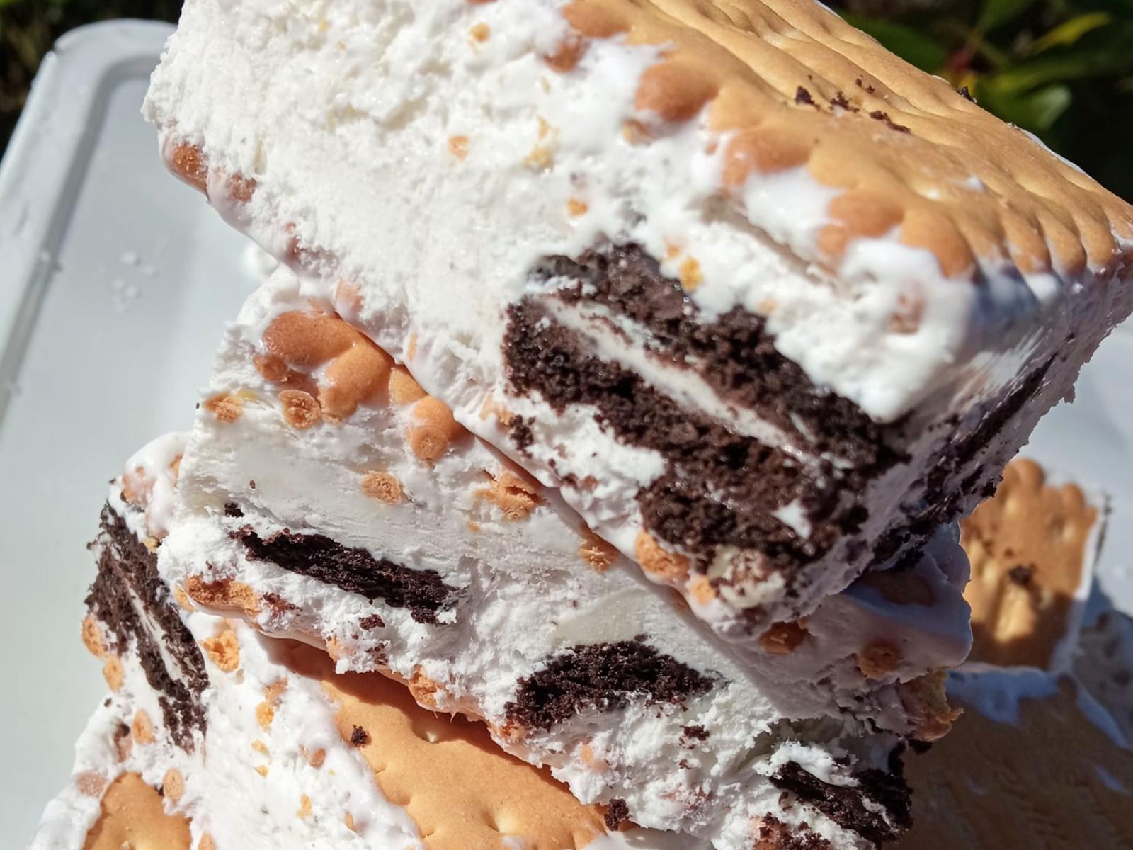 παγωτό-σάντουιτς-OREO-για-το-Πάσχα-συνταγή-