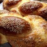 νηστίσιμα-τσουρέκια-με-γάλα αμυγδάλου-συνταγή-