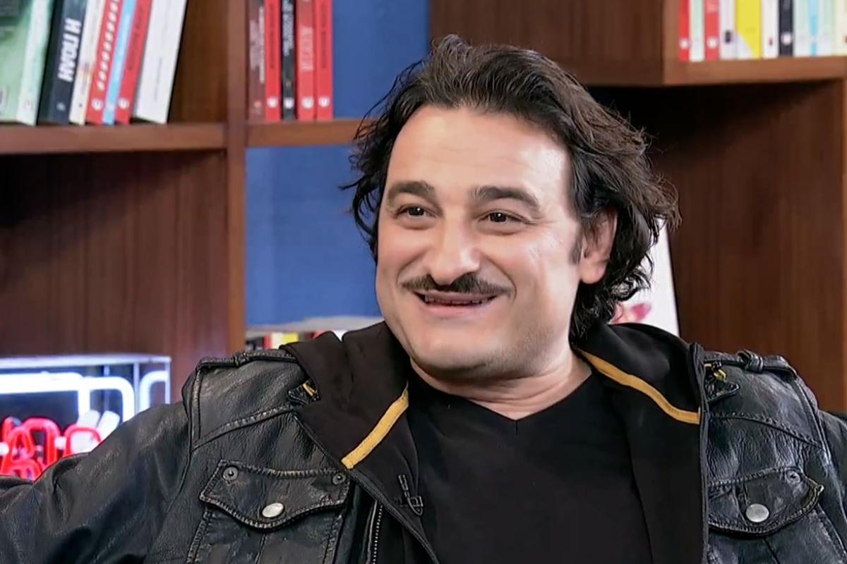 Βασίλης Χαραλαμπόπουλος: Αυτό με έκανε να χτυπήσω καμπανάκι και να πω – Παναγία μου παραμεγάλωσα