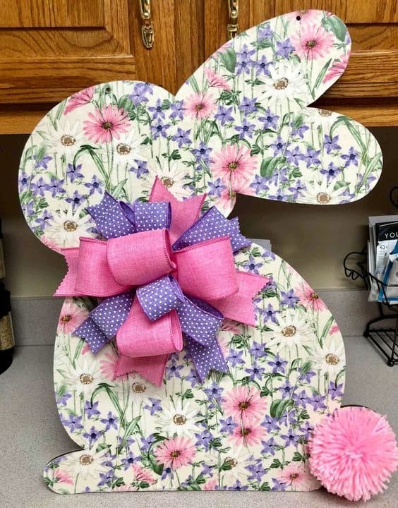 ιδέες-για-πασχαλινή διακόσμηση-στην-αυλή-και-στο-μπαλκόνι-Πάσχα 2024-