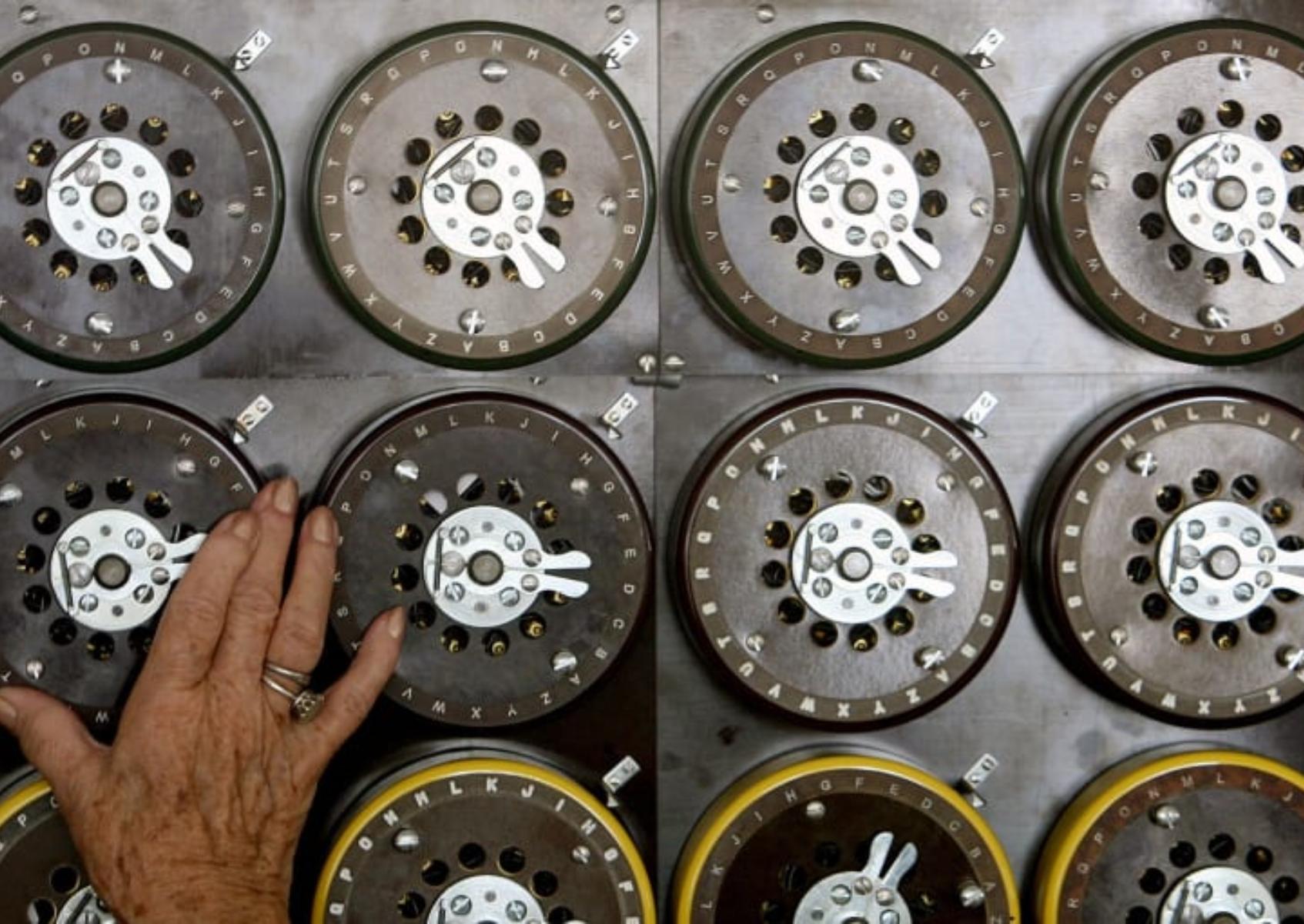 Alan Turing: Η ιστορία του ανθρώπου που γέννησε τους υπολογιστές