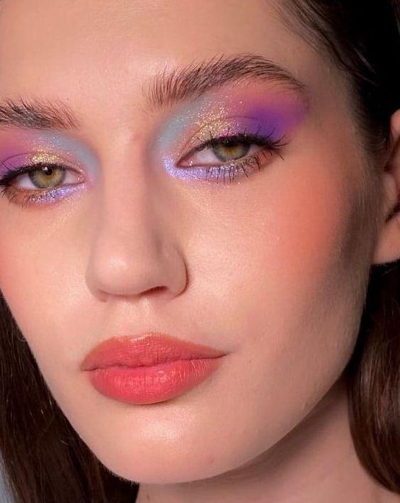 πολύχρωμο μακιγιάζ-τάσεις-Άνοιξη-Καλοκαίρι-2024-μακιγιάζ-ιδέες- πολύχρωμο μακιγιάζ-τάσεις-Άνοιξη-Καλοκαίρι-2024-μακιγιάζ-ιδέες-