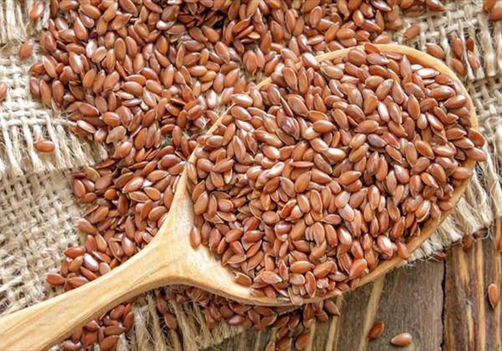 Λιναρόσπορος: Η διατροφική αξία του και πως βοηθάει τον οργανισμό