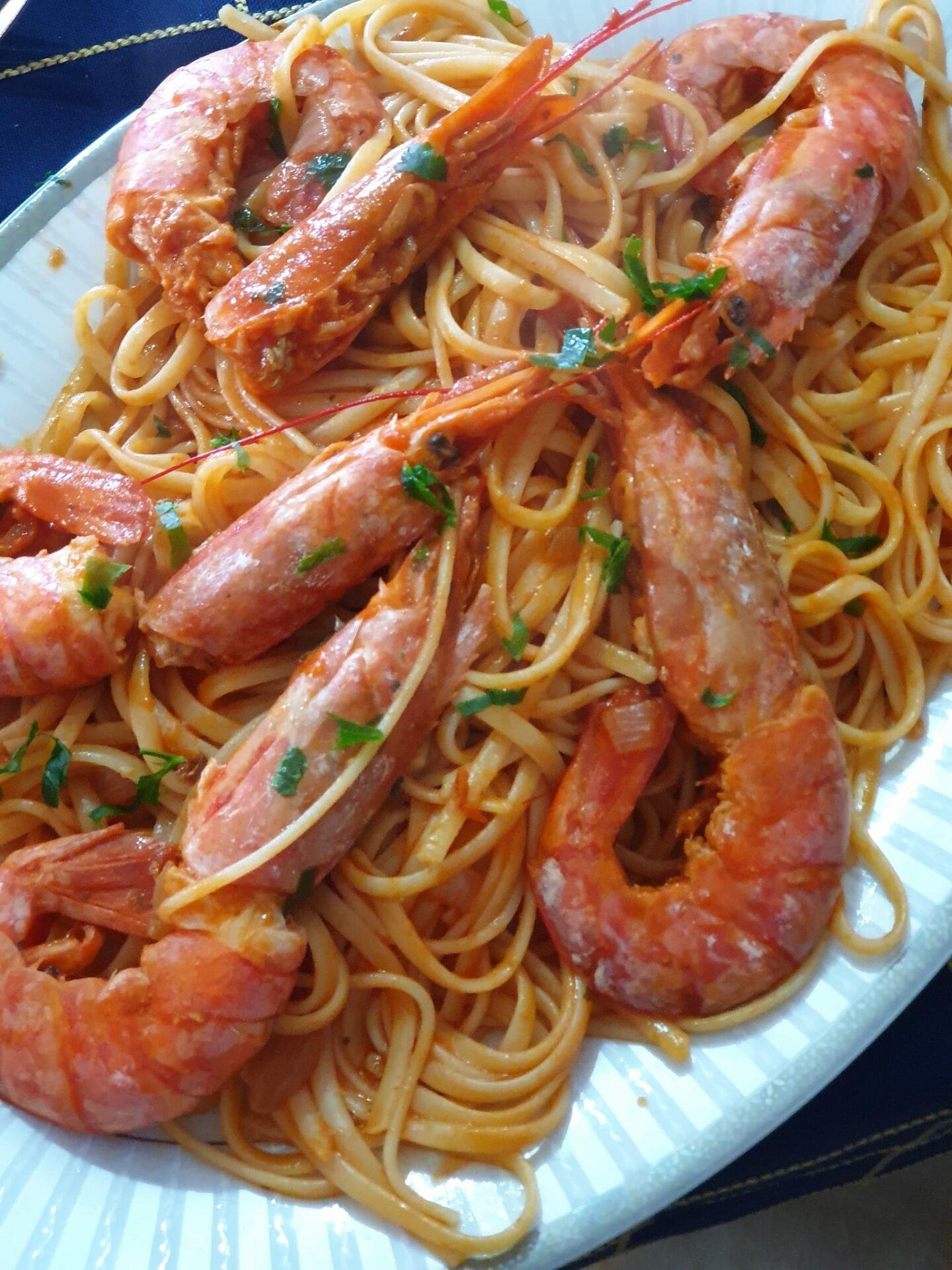 γαριδομακαρονάδα-της-Αργυρώς Μπαρμπαρίγου-συνταγή- γαριδομακαρονάδα-της-Αργυρώς Μπαρμπαρίγου-συνταγή-