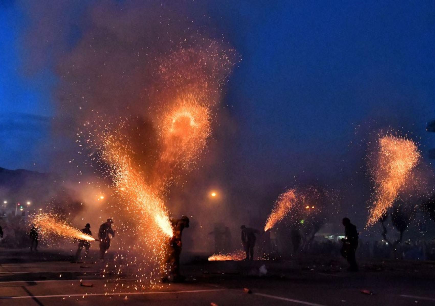 Καλαμάτα: Το παραδοσιακό Πάσχα στην αρχόντισσα της Μεσσηνίας και το έθιμο του Σαϊτοπόλεμου