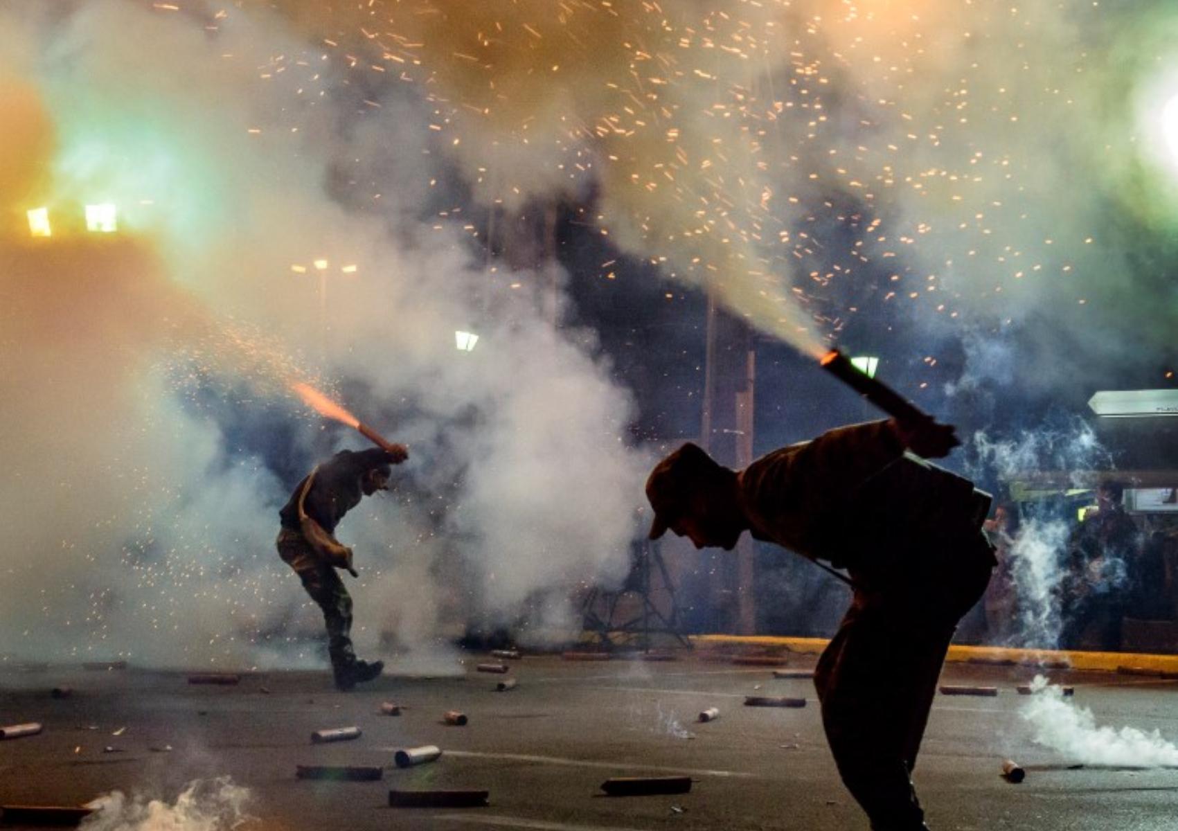 Καλαμάτα: Το παραδοσιακό Πάσχα στην αρχόντισσα της Μεσσηνίας και το έθιμο του Σαϊτοπόλεμου