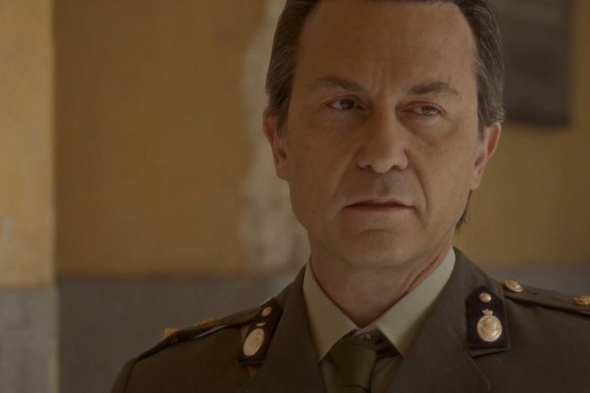 Το Προξενιό της Ιουλίας: Ο Στασινόπουλος εντοπίζει πληροφορίες για την απόδραση του Στράτου Ραζίνη