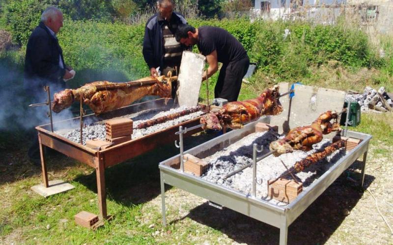 ο-άντρας-μου-θέλει-να-κάνουμε-Πάσχα-στο-χωριό-και-εγώ-δεν-θέλω-