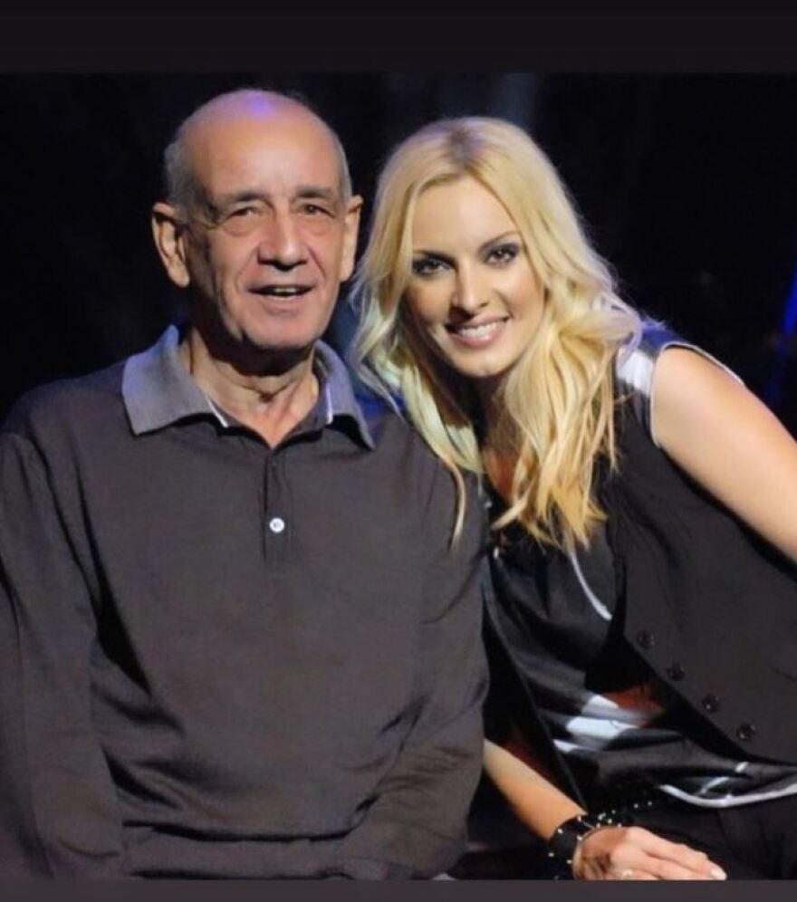 Δημήτρης Μητροπάνος : 12 χρόνια απο τον θάνατο του αγαπημένου τραγουδιστή