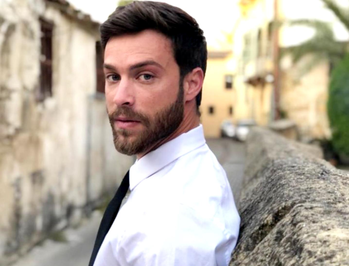 Η Γη της Ελιάς-Θοδωρής Πανάγος- Η Γη της Ελιάς-Θοδωρής Πανάγος-