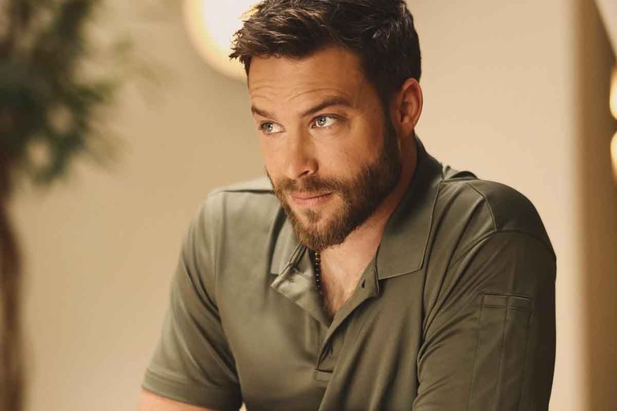 Η Γη της Ελιάς-Θοδωρής Πανάγος- Η Γη της Ελιάς-Θοδωρής Πανάγος-