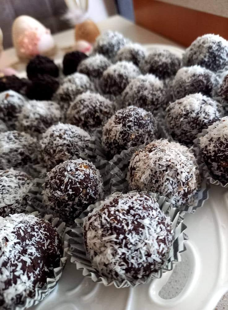 Νηστίσιμα-τρουφάκια-με φρυγανιά-συνταγή-