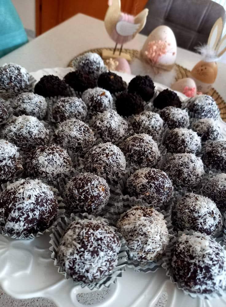 Νηστίσιμα-τρουφάκια-με φρυγανιά-συνταγή-