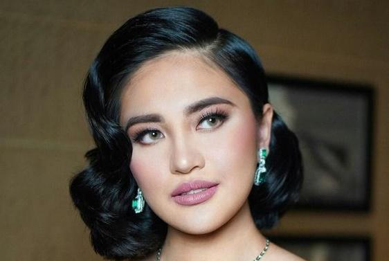 borque bob-τάσεις-Άνοιξη-Καλοκαίρι 2024-στα-χτενίσματα-και-κουρέματα-ιδέες-