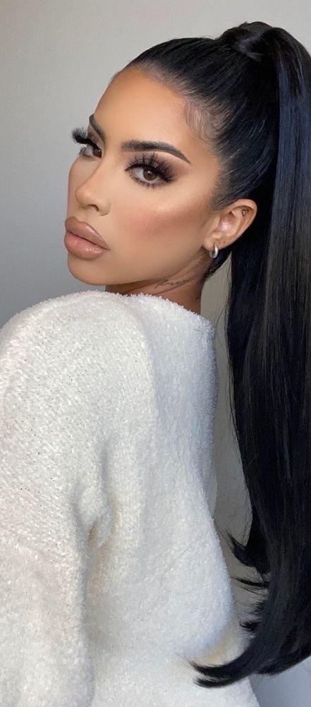 ίσια μαλλιά-τάσεις-Άνοιξη-Καλοκαίρι 2024-στα-χτενίσματα-και-κουρέματα-ιδέες-