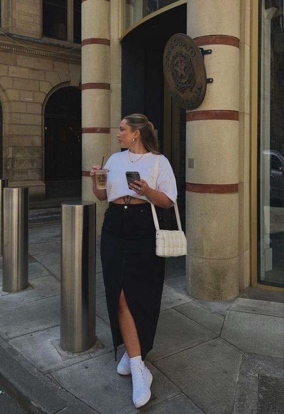 οι-τάσεις-στο-plus size ντύσιμο-Άνοιξη-Καλοκαίρι 2024-ιδέες- οι-τάσεις-στο-plus size ντύσιμο-Άνοιξη-Καλοκαίρι 2024-ιδέες-