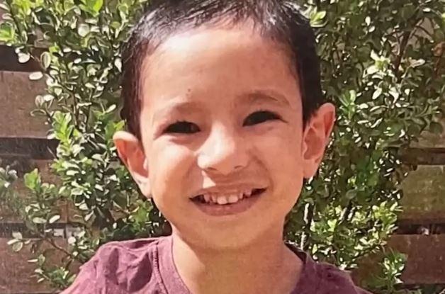 Μητριά έδινε απολυμαντικό και ούρα σε 4χρονο παιδί – Πέθανε απο ασιτία