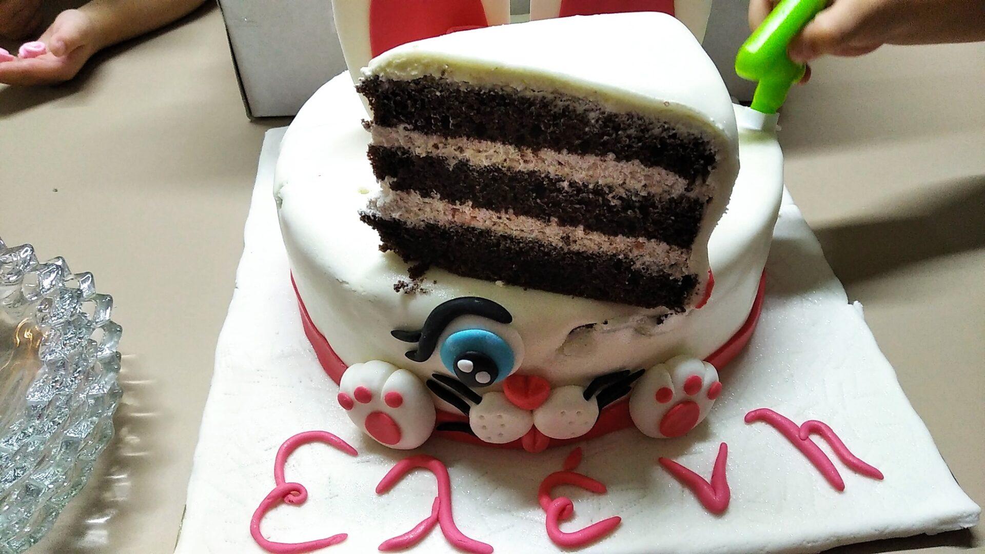 τούρτα-λαγουδάκι-με-ζαχαρόπαστα-συνταγή- τούρτα-λαγουδάκι-με-ζαχαρόπαστα-συνταγή-