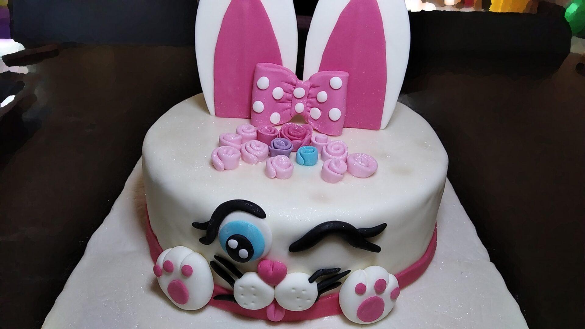 τούρτα-λαγουδάκι-με-ζαχαρόπαστα-συνταγή- τούρτα-λαγουδάκι-με-ζαχαρόπαστα-συνταγή-