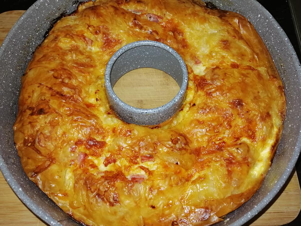 ζαμπονοτυρόπιτα-στη-φόρμα-του-κέικ-για-το-Πάσχα-συνταγή- ζαμπονοτυρόπιτα-στη-φόρμα-του-κέικ-για-το-Πάσχα-συνταγή-