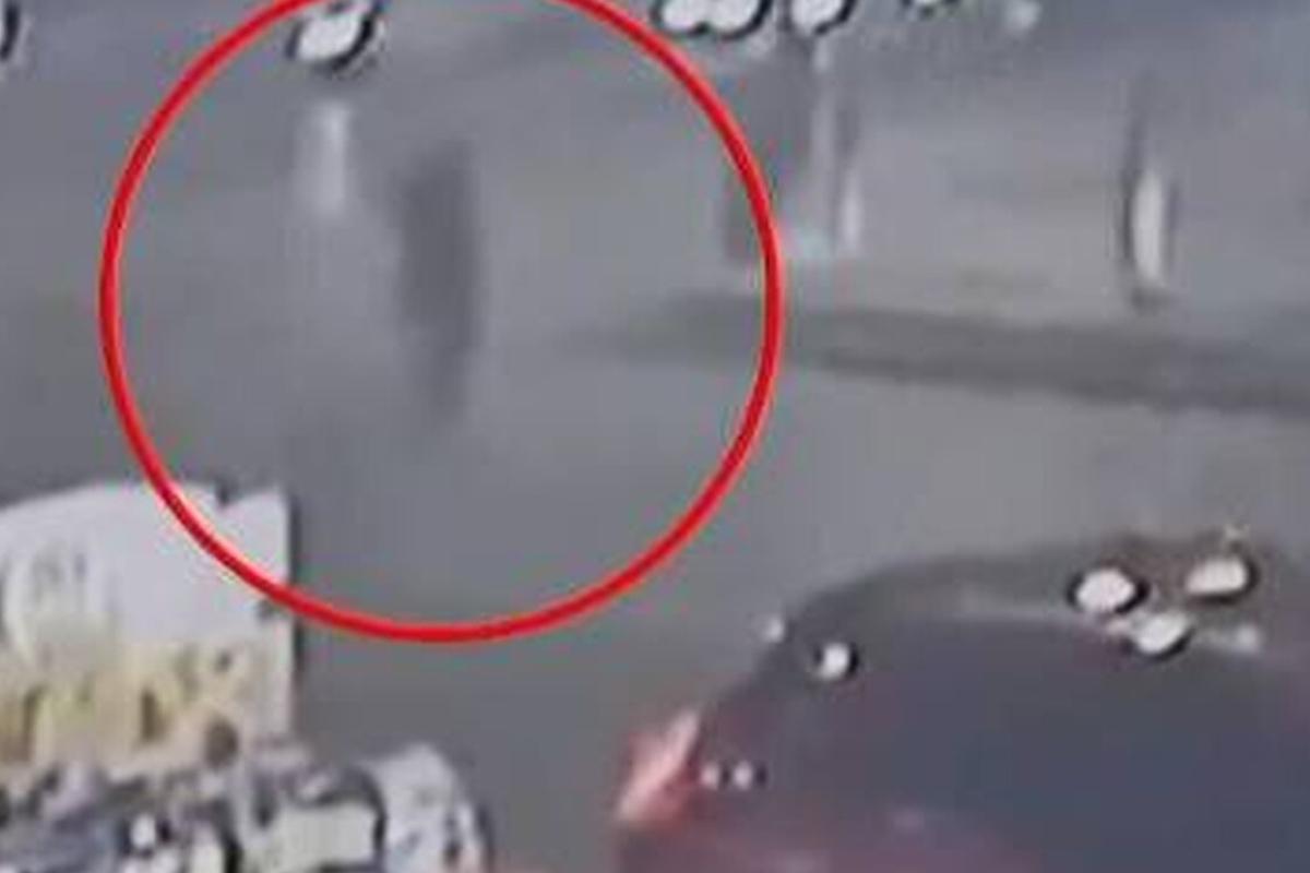 Ίλιον : Αυτοκίνητο παρέσυρε 23χρονη και την εγκατέλειψε