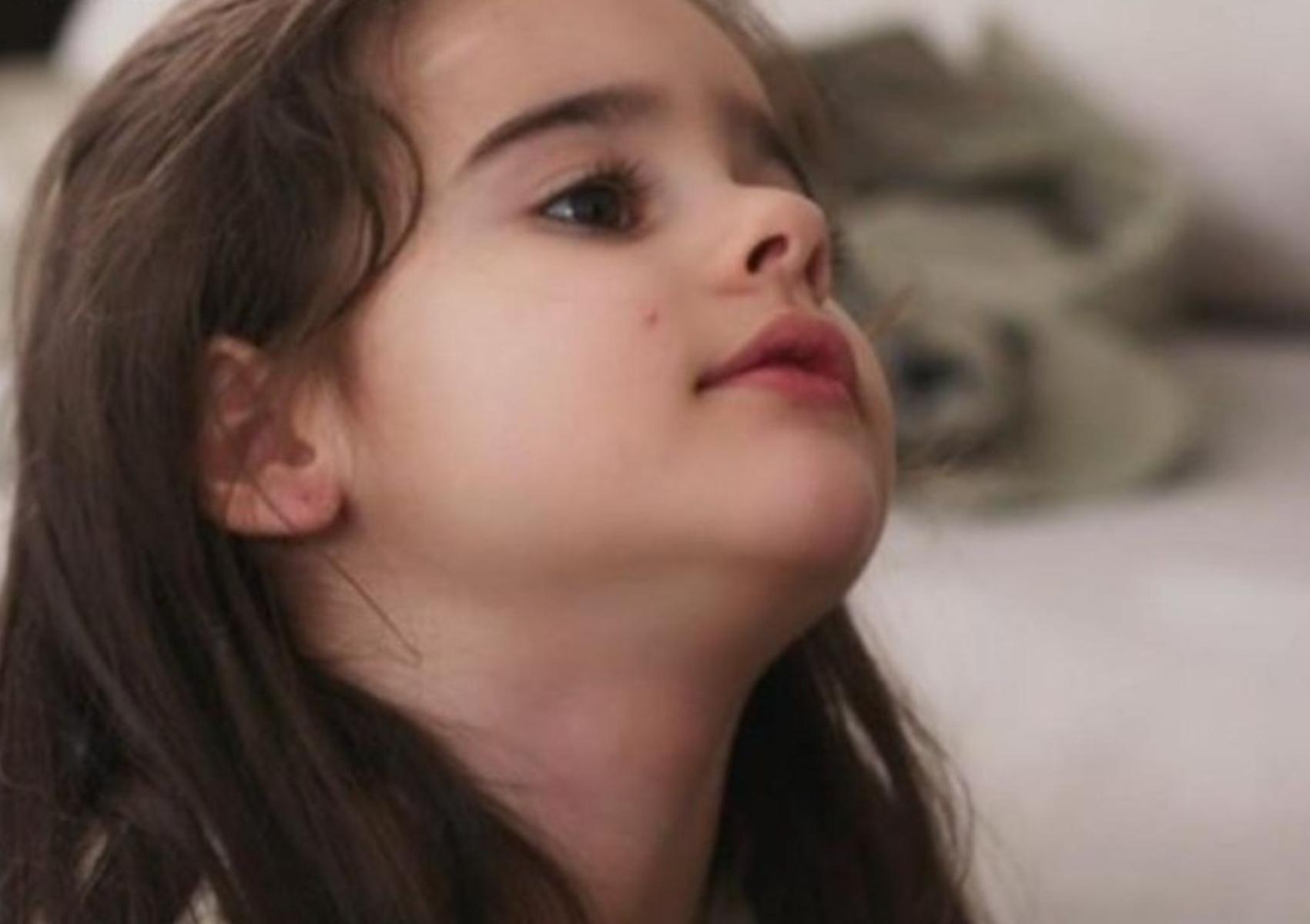 Η Γη της Ελιάς-Αγγελική-